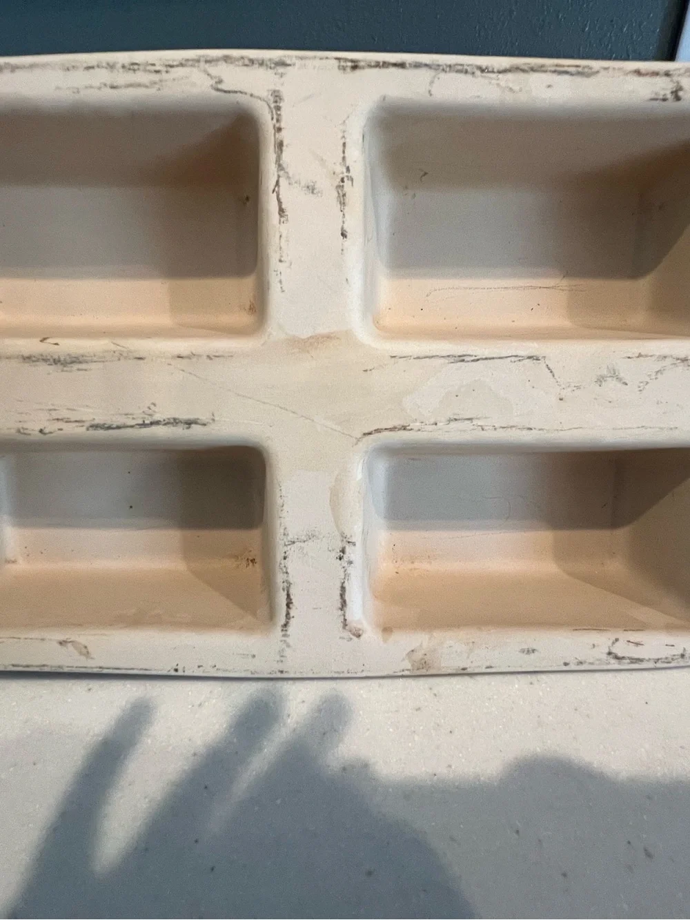 The Pampered Chef Cream Loaf Pan—like new!